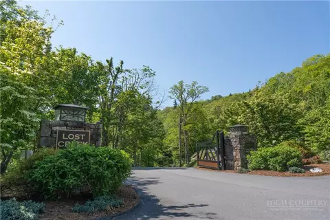 tbd Black Bear Trl, Blowing Rock, NC 28605