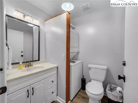 Other - 104 Skiway Ln, Beech Mountain, NC 28604 photo 3 of 3