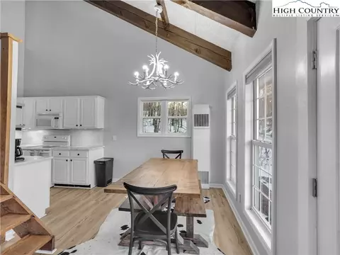 Dining - 104 Skiway Ln, Beech Mountain, NC 28604 photo 1 of 3