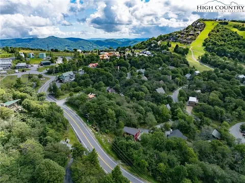 View/Area - 104 Skiway Ln, Beech Mountain, NC 28604 photo 1 of 1