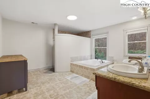 Bath - 205 Timber Lakes Dr, Todd, NC 28684 photo 6 of 9