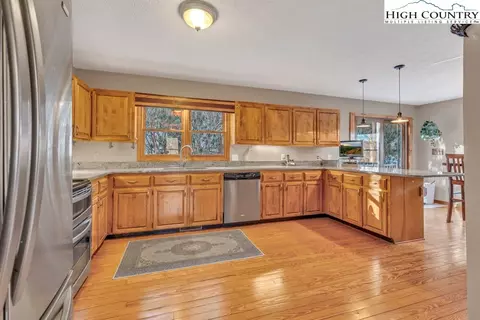 472 Virgils Ln, Boone, NC 28607 photo 13