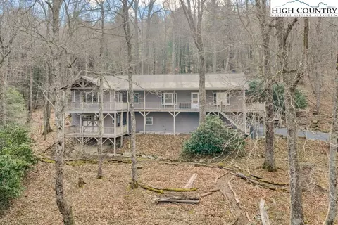 472 Virgils Ln, Boone, NC 28607