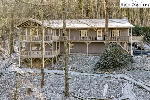 472 Virgils Ln, Boone, NC 28607 photo 3