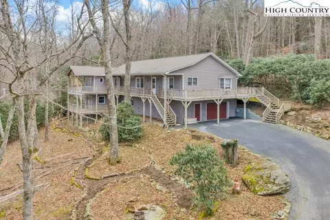 472 Virgils Ln, Boone, NC 28607 photo 2