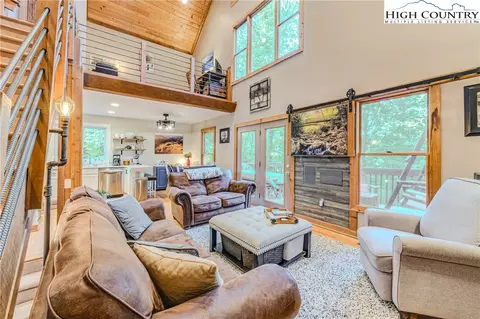 Living - 888 Benjamin Dr, Boone, NC 28607 photo 3 of 5