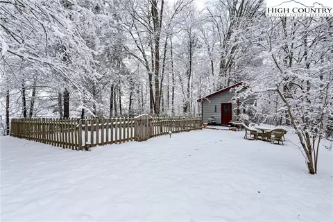 Exterior - 1355 N Pine Run Rd, Boone, NC 28607 photo 8 of 14