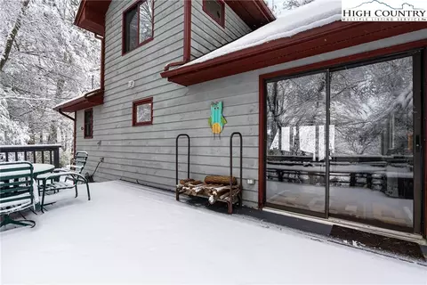Exterior - 1355 N Pine Run Rd, Boone, NC 28607 photo 5 of 14