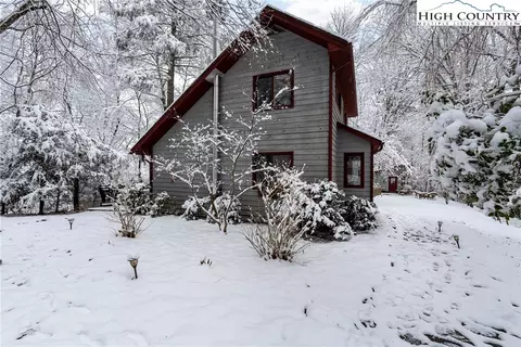 Exterior - 1355 N Pine Run Rd, Boone, NC 28607 photo 7 of 14