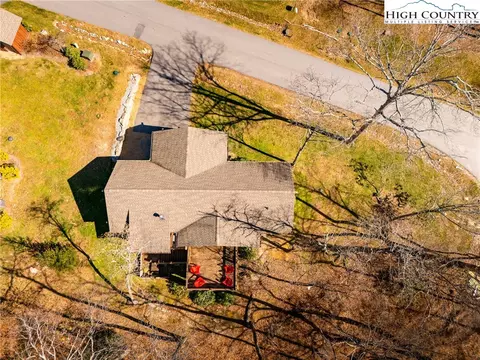 View/Area - 176 High Hemlock Trl, Blowing Rock, NC 28605 photo 1 of 5