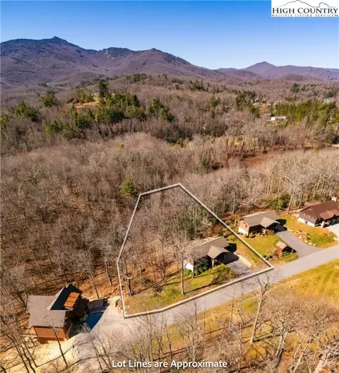 View/Area - 176 High Hemlock Trl, Blowing Rock, NC 28605 photo 3 of 5