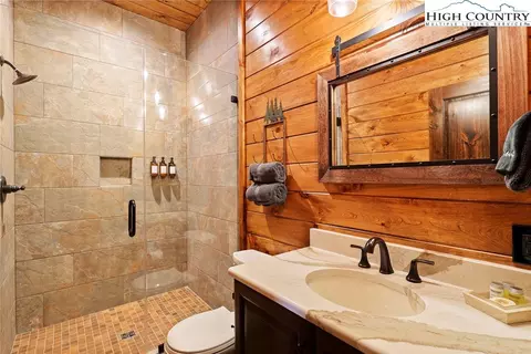 543 Broken Arrow Trl, Boone, NC 28607 photo 24