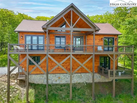 543 Broken Arrow Trl, Boone, NC 28607