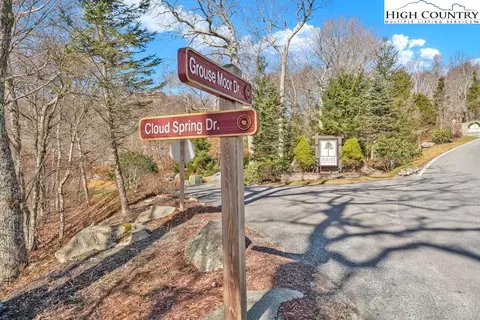 209 Cloud Spg, Sugar Mountain, NC 28604 photo 9
