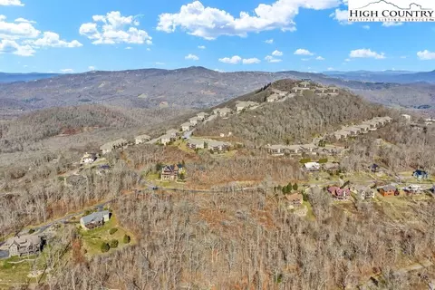209 Cloud Spg, Sugar Mountain, NC 28604 photo 13