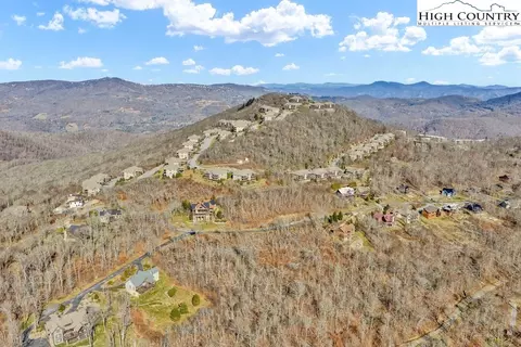 209 Cloud Spg, Sugar Mountain, NC 28604 photo 12