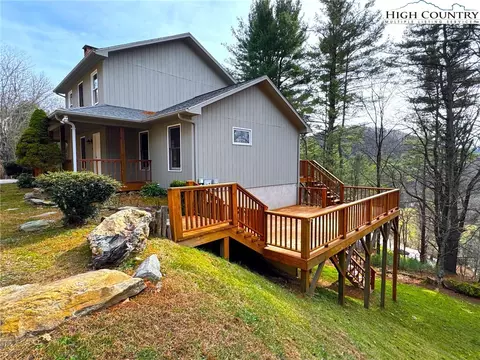 240 Hiview Dr, Blowing Rock, NC 28605