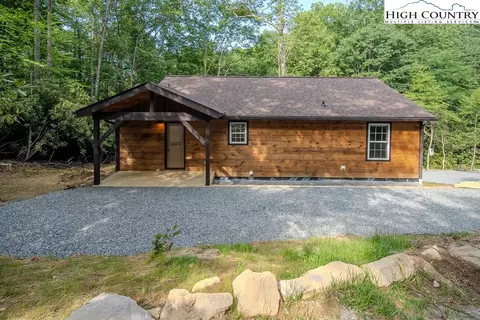 114 Goldfinch Rd, Newland, NC 28657