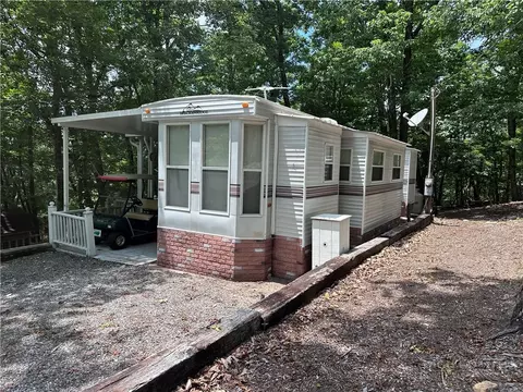 616 Dogwood Cir, Traphill, NC 28685
