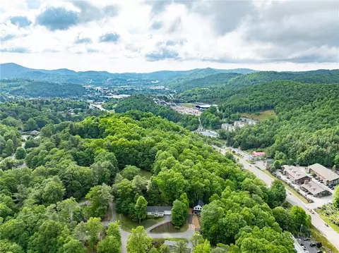 131 Bryce Way, Boone, NC 28607 photo 3