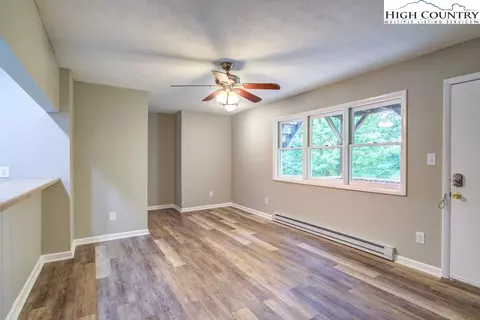 Living - 591 573 Margo Rd, Boone, NC 28607 photo 1 of 3