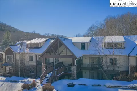 136 Wapiti Way # -D, Banner Elk, NC 28604