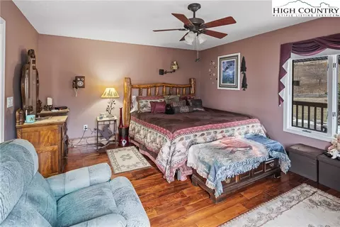 Bedroom - 3289 421 N Hwy, Boone, NC 28607 photo 1 of 4
