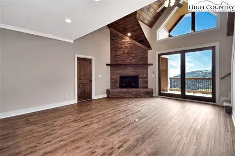 tbd Crescent Ln #23B, Sugar Mountain, NC 28604