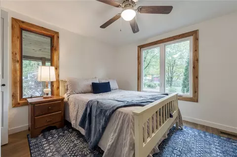 Bedroom - 208 Meadow Loop, Newland, NC 28657 photo 3 of 7