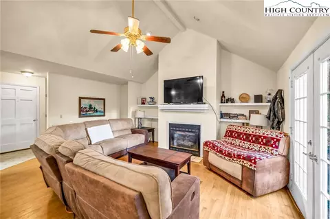 Living - 651 Rivers Edge Rd, Sparta, NC 28675 photo 2 of 4