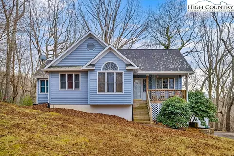 651 Rivers Edge Rd, Sparta, NC 28675