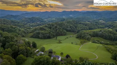 840 Ed Williams Rd, Zionville, NC 28698