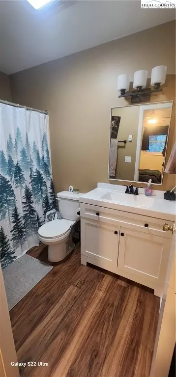 Bath - 115 Rogers Dr #22, Boone, NC 28607 photo 1 of 1