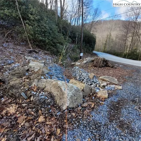 1463 Pine Ridge Rd, Beech Mountain, NC 28604 photo 9