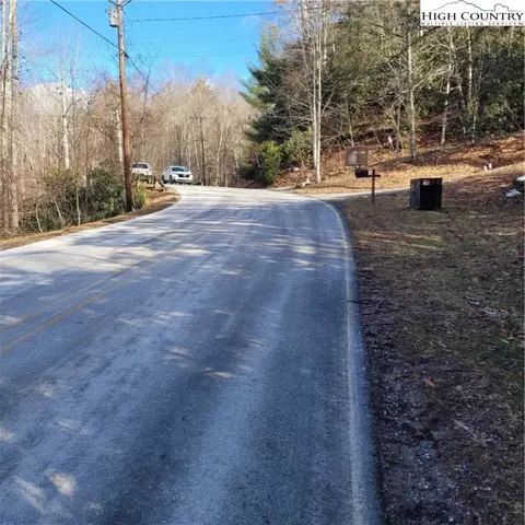 1463 Pine Ridge Rd, Beech Mountain, NC 28604 photo 6