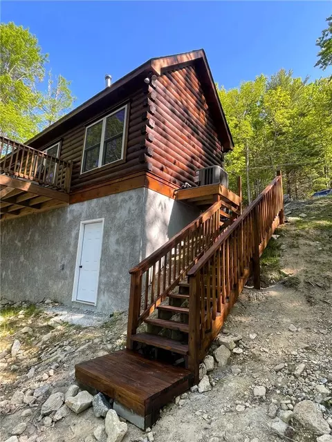 Exterior - 225 Oak Rd, Beech Mountain, NC 28604 photo 12 of 12