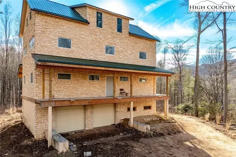 324 Allen Snyder Rd, Trade, TN 37691