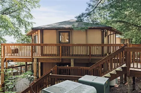 105 Hornbeam Rd #B4, Beech Mountain, NC 28604