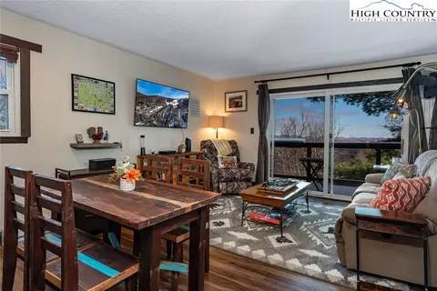 103 Mid Holiday Ln #D-316, Beech Mountain, NC 28604