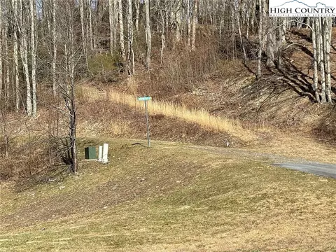 6 Jackson Ridge Rd, Boone, NC 28607 photo 4