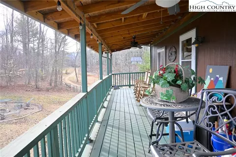 Exterior - 260 Crestview Dr W Access, Creston, NC 28615 photo 5 of 10