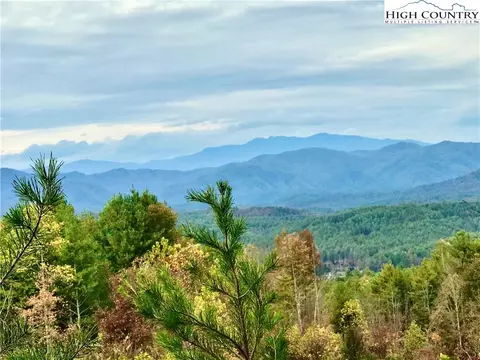 lot204 B Johns Ridge Pkwy, Lenoir, NC 28645