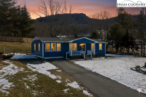34 Cynthia Ln, Banner Elk, NC 28604
