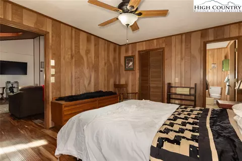Bedroom - 844 E Laurel Cir, Deep Gap, NC 28618 photo 4 of 4