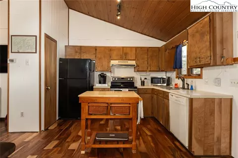 Kitchen - 844 E Laurel Cir, Deep Gap, NC 28618 photo 1 of 2