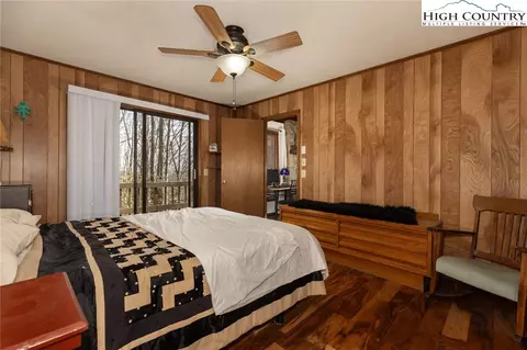 Bedroom - 844 E Laurel Cir, Deep Gap, NC 28618 photo 3 of 4