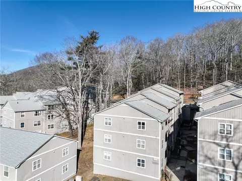 Other - 229 E King St #9, Boone, NC 28607 photo 11 of 12
