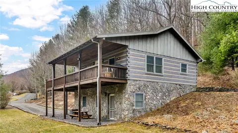 108 Chestnut Crk, West Jefferson, NC 28694