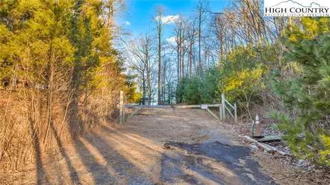 tbd Lump Rd, Purlear, NC 28665 photo 4