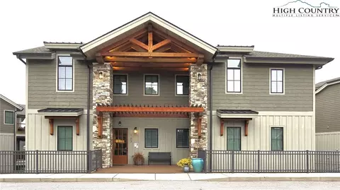167 Cone Vista Cir #302, Blowing Rock, NC 28605